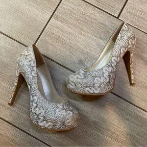 White Lace Bridal Platform Heels – Size 7